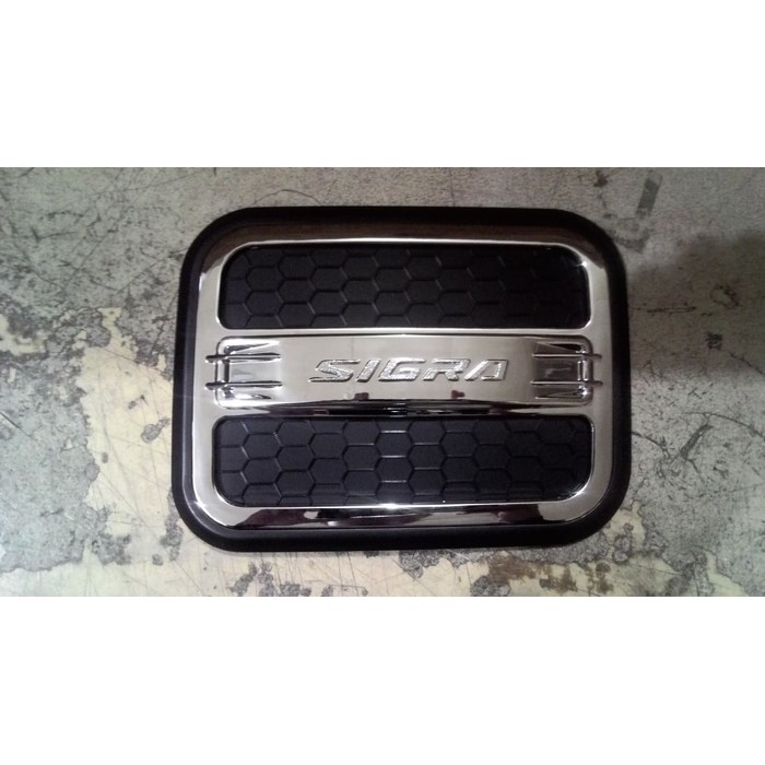 tank cover sigra luxury hitam