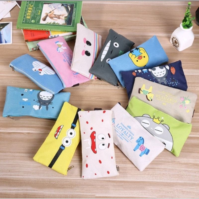 

TEMPAT PENSIL MOTIF / KOTAK PENSIL MOTIF / TEMPAT ALAT TULIS MURAH