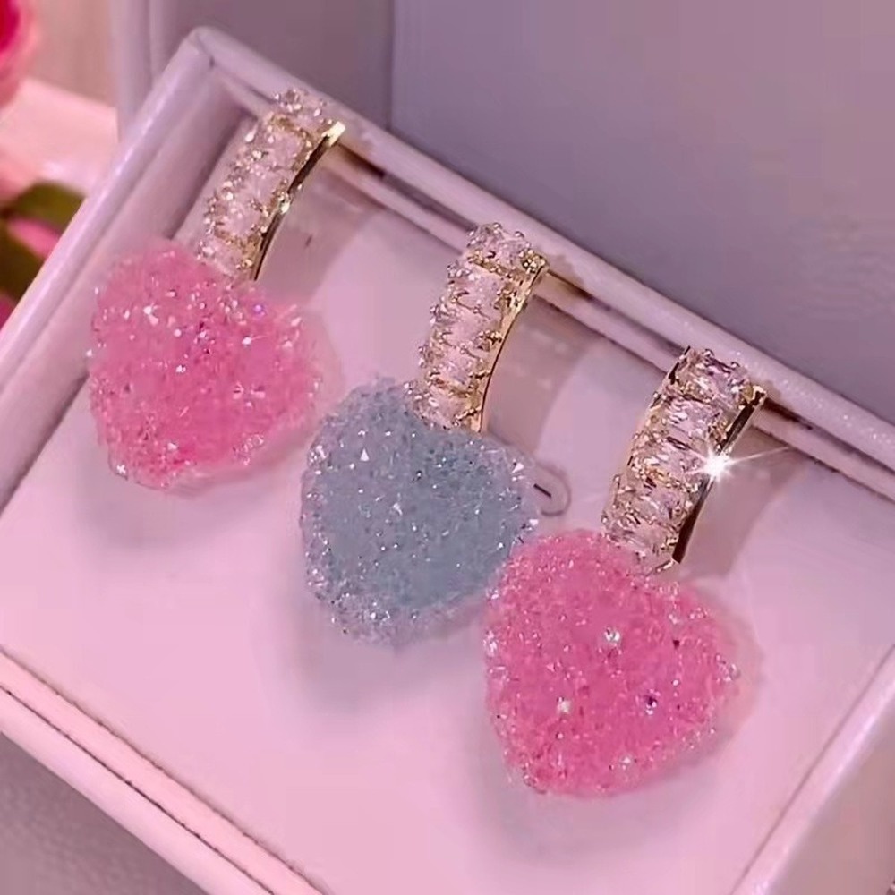 Anting Tusuk Bentuk Hati Lucu Untuk Wanita