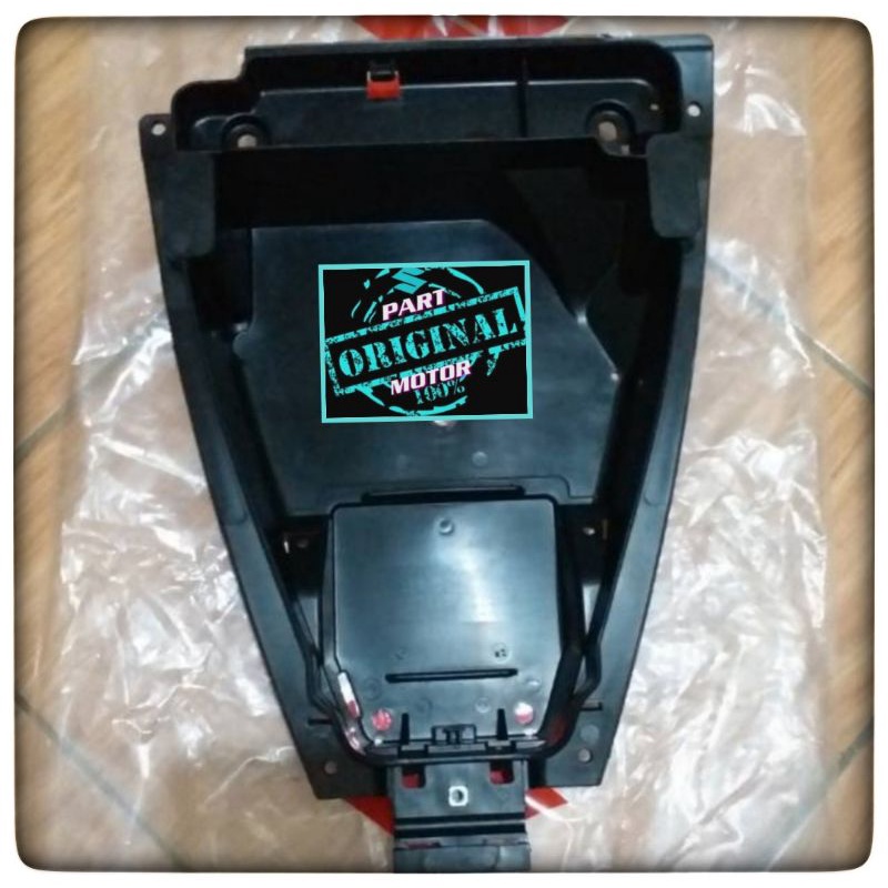 Box bagasi tempat barang suzuki skydrive 125