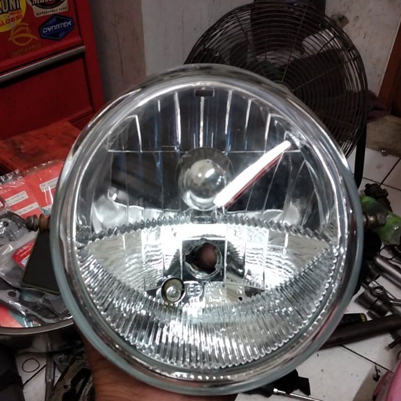 headlamp harley davidson v-rod