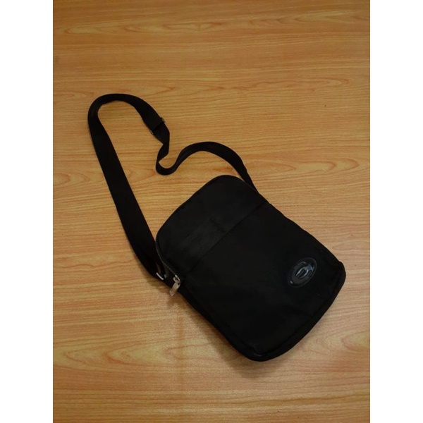 SLING BAG EIDER SECOND BRANDED.