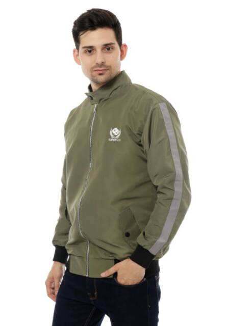 JAKET VARSITY EMWE.CO