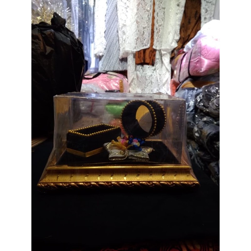 tempat mahar cincin dan gelang