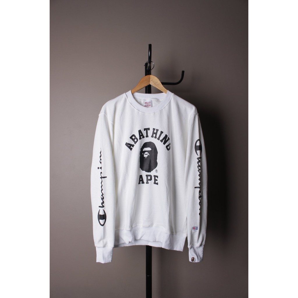 Sale JAKET CREWNECK SKATE A BATHING APE BAPE x CHAMPION COLLEGE WHITE PREMIUM
