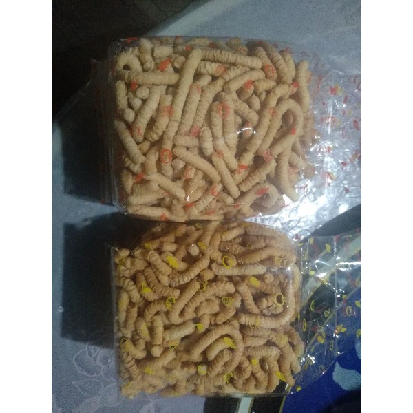 

Makanan/Cemilan Ulat Sutra khas Kalimantan Barat 500 gram