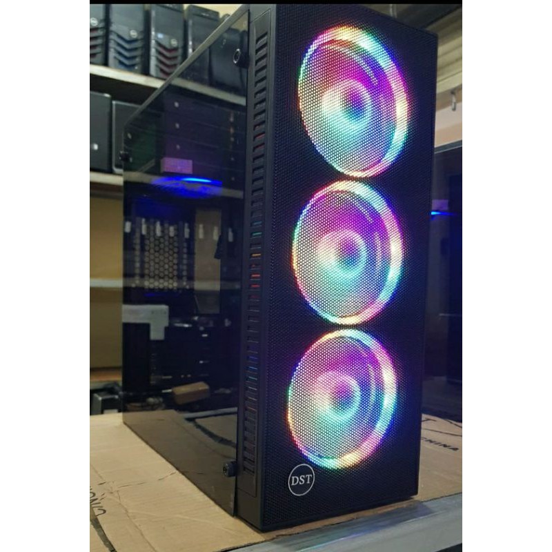 CORE i7 VGA 4GB RAM 8GB