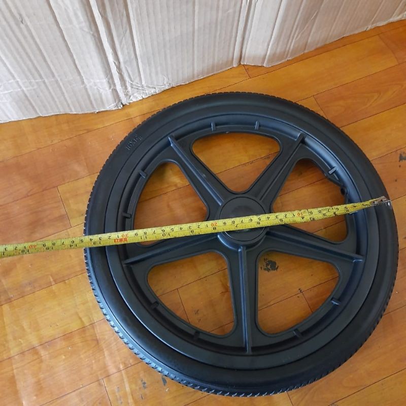 ban mati kursi roda ukuran 16x1.3/8