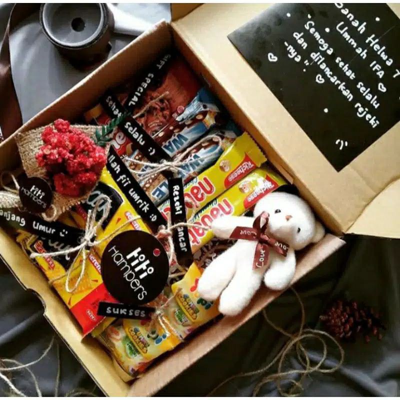 

SNACK BOX I HAMPERS UNIK I GIFT I KADO UNIK | BONEKA BERUANG | KADO ANNIVERSARY | KADO PACAR