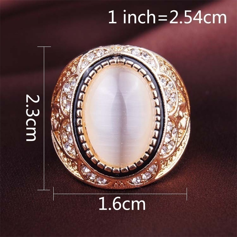 Cincin Batu Permata Mata Kucing Warna Emas / Silver Untuk Wanita