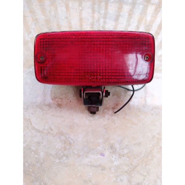 rear foglamp bukan hella warna merah