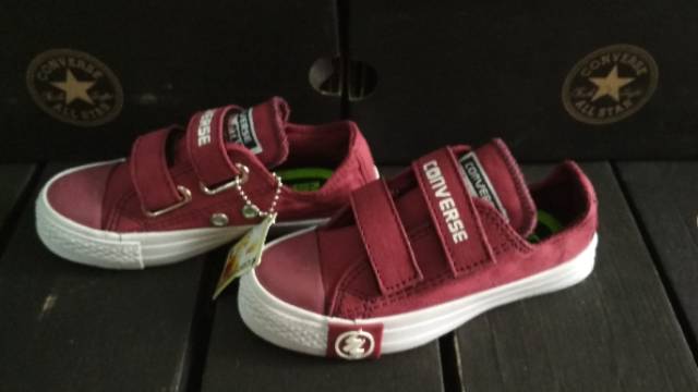 SEPATU CONVERSE PEREKAT ANAK MAROON PETIR UNDERFEATED