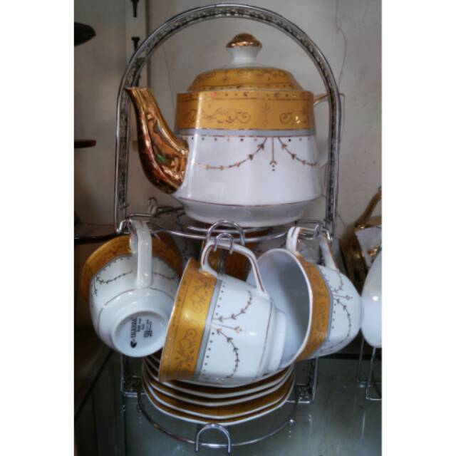 Tea Set Vicenza Motif Batik/set cangkirGojek