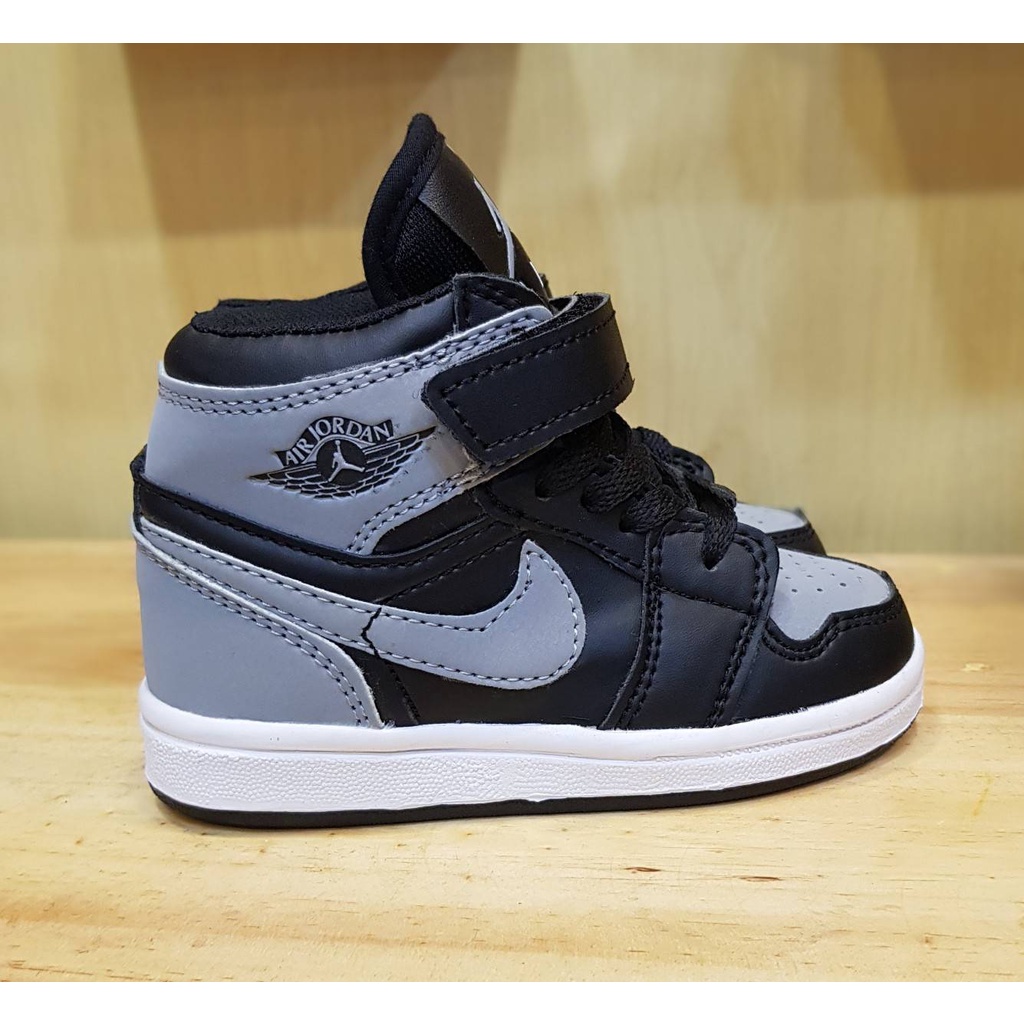 Sepatu Anak Jordan High Abu Hitam