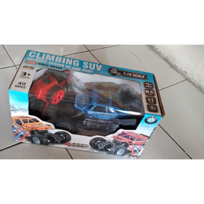 mobil remot / RC offroad 4wd climbing suv