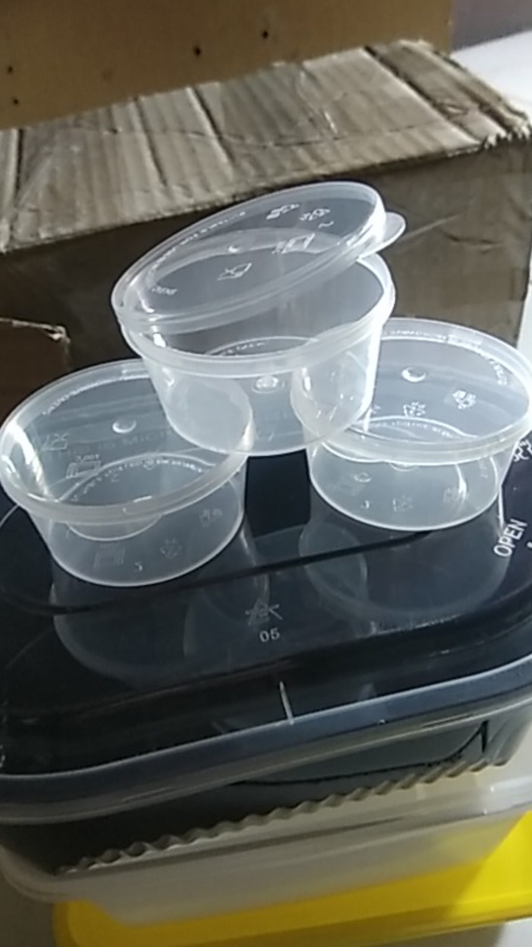 Thniwall Tempat Sambel 50 Ml Flip Flop Food Container Plastics