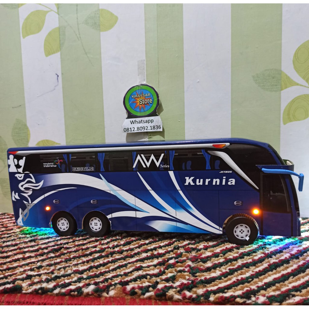 Miniatur bus bis DD KURNIA plus Lampu