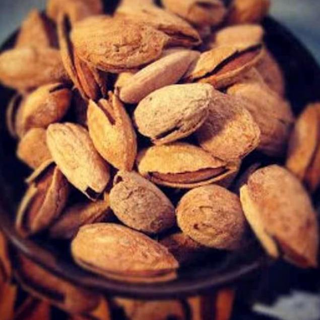 

Gratis ongkir|SQ26|KACANG ALMOND ROASTED CREAMY MILK/KACANG ALMOND PANGGANG IN SHELL USA