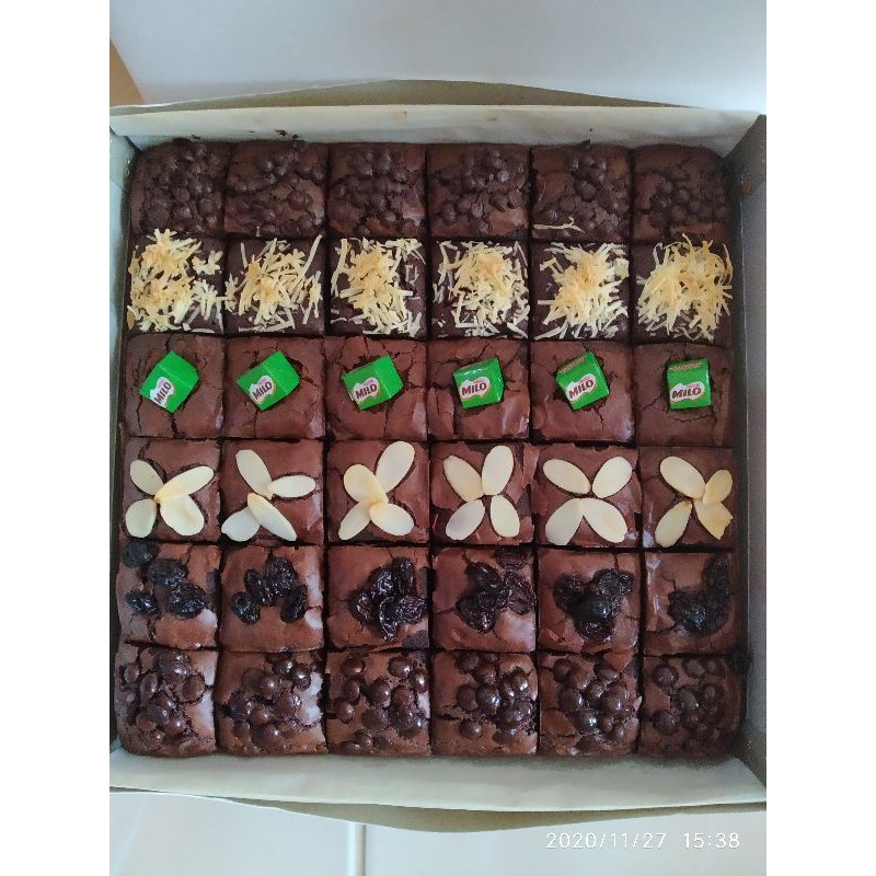 

Brownies fudgy brownies sekat shinny crust