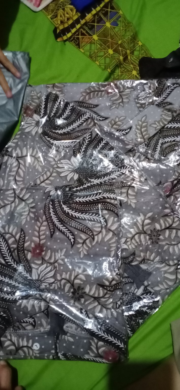 Promo Baju Atasan Sania Ruffle Batik Couple