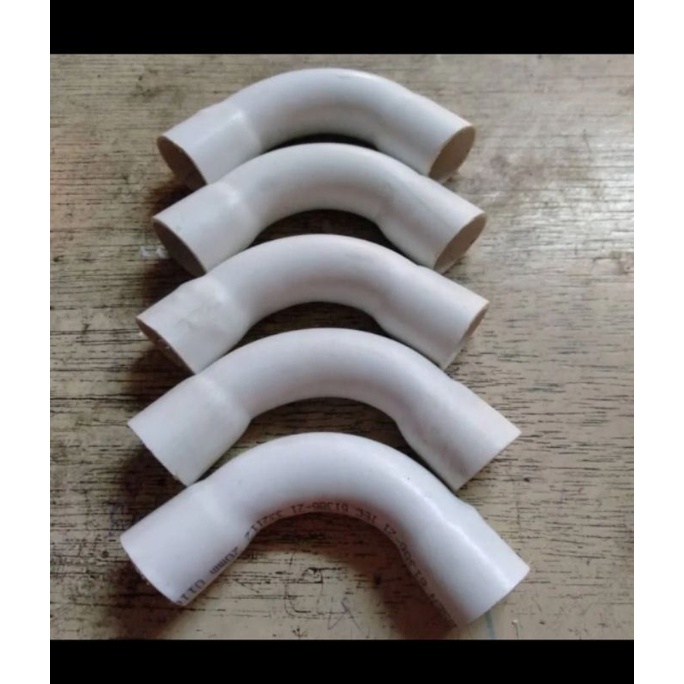elbow pipa conduit 20mm.