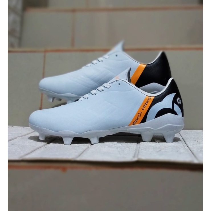 Extenin  Sepatu Bola Ortus Extenin Model keluaran Terbaru
