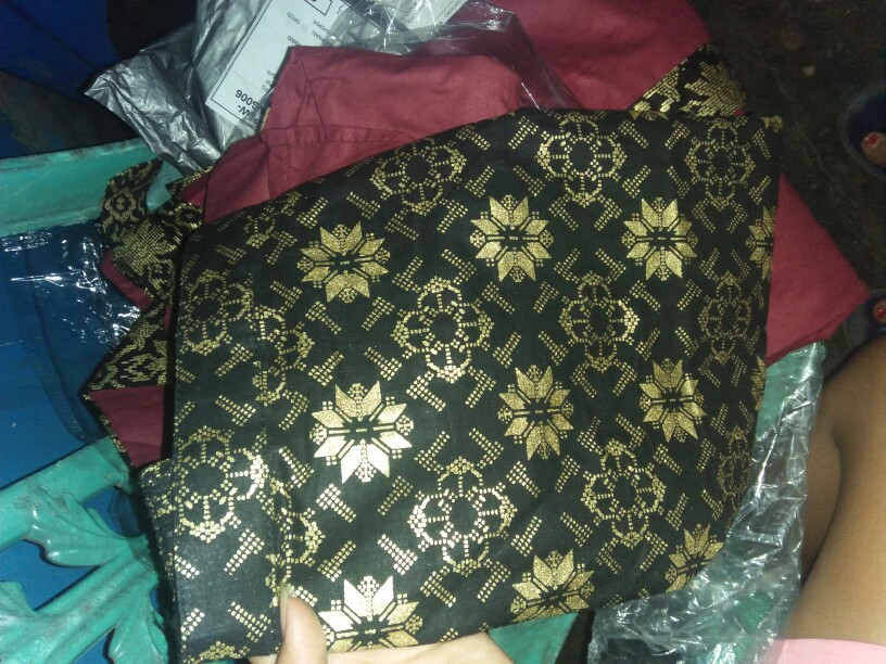 Batik Couple Atasan Batik  / Kemeja Batik / Batik Set