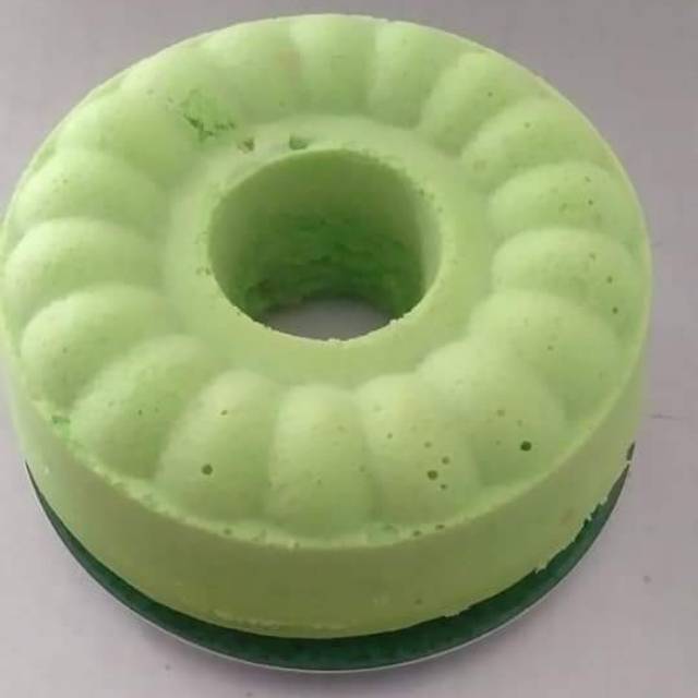 

Bolu Kukus Pandan
