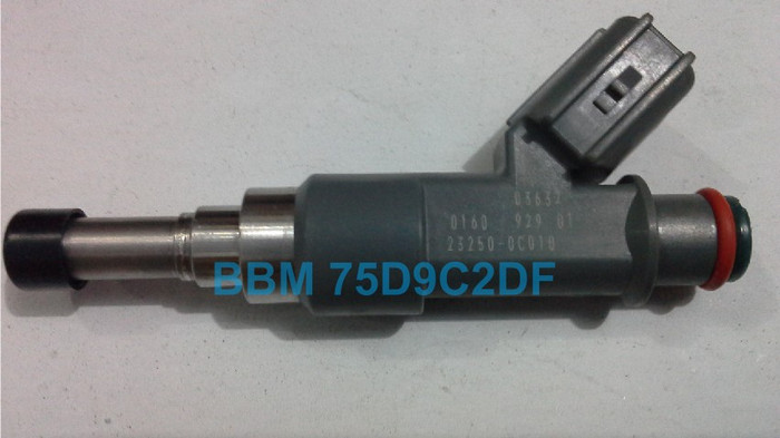 Nozzle Injector Fuel Toyota Innova Bensin