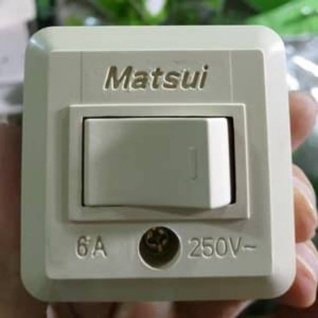 Saklar Lampu Switch Engkel Tempel Matsui MT 8881 Saklar Lampu Switch Engkel Tempel Matsui MT 8881
