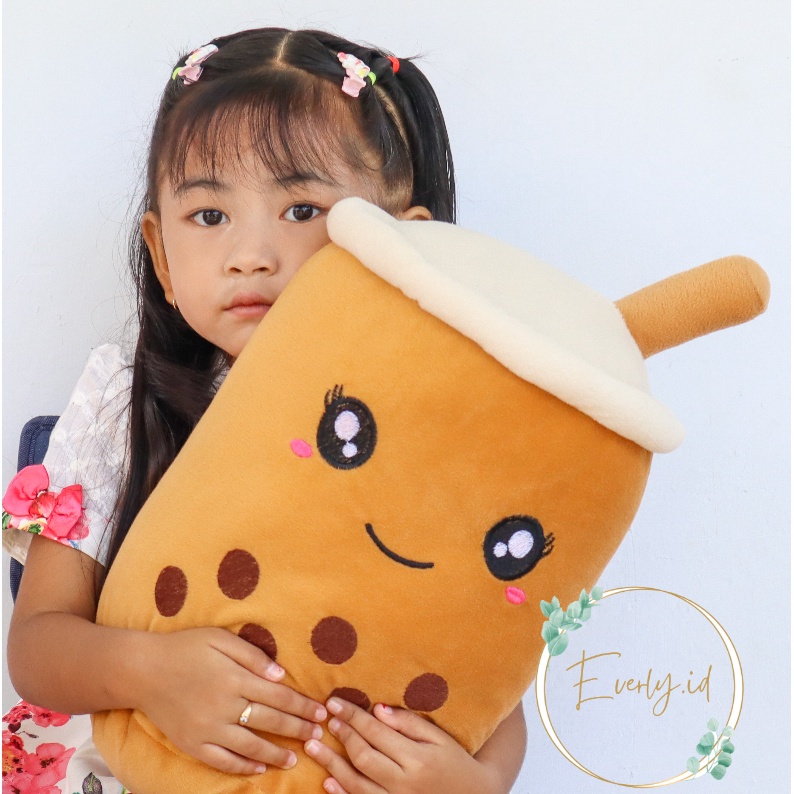 SNI ! Boneka BOBA Jumbo L 45cm MILK TEA BROWN Lucu Gemes Unyu  untuk kado ulang tahun anak pacar teman laki perempuan pria wanita cowok cewek   gemes import ori premium original JUMBO BESAR MINI KECIL  everly.id everlyid gemoy lucu