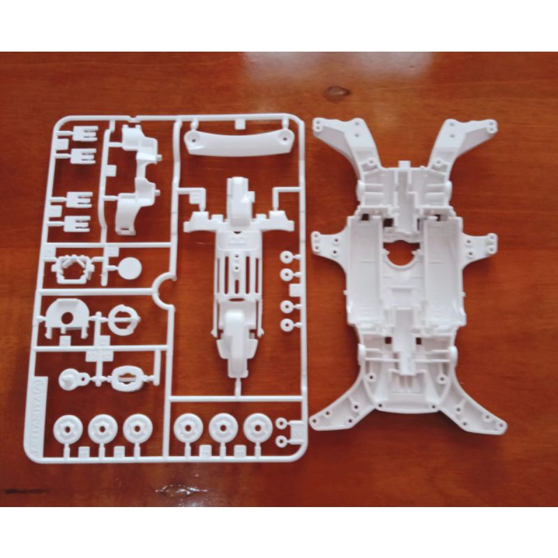 chassis dan gearbox ma putih loose kit