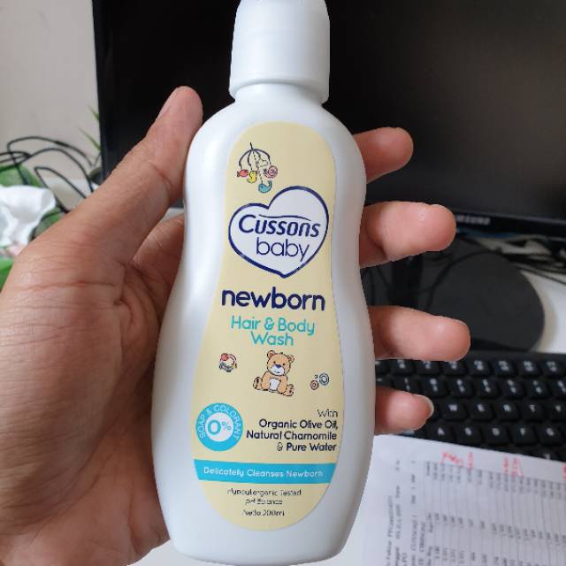 Cussons Baby NEWBORN Hair &amp; Body 200 ml | 100ml | Shampo Sabun Cair Bayi Delicately Cleanses Newborn