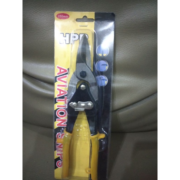 Gunting seng hollow galvalum