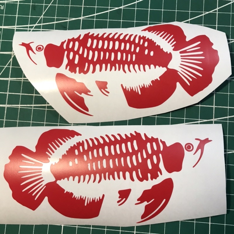 stiker arwana merah