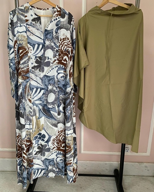 Preloved gamis + bergo