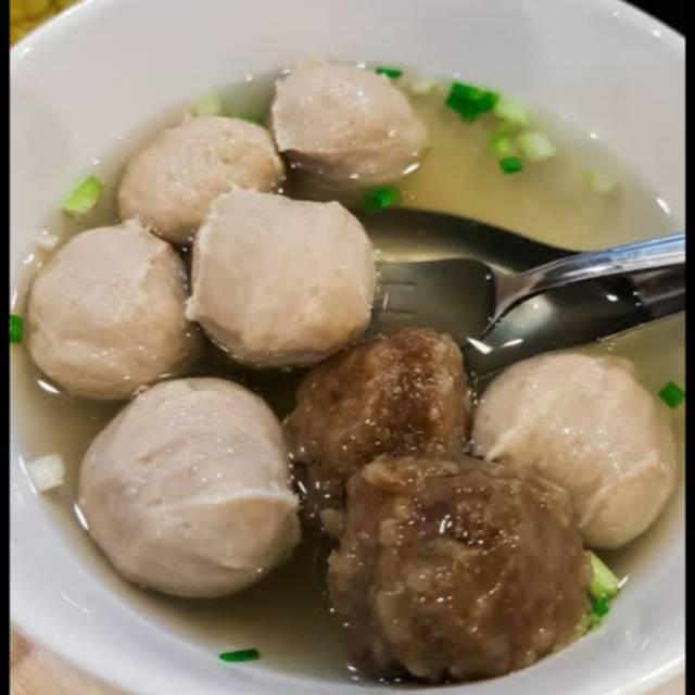 

Bakso Atiraja asli Makassar