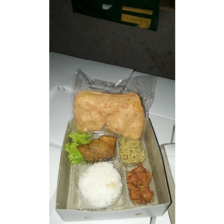 

Roti tradisional dan catering