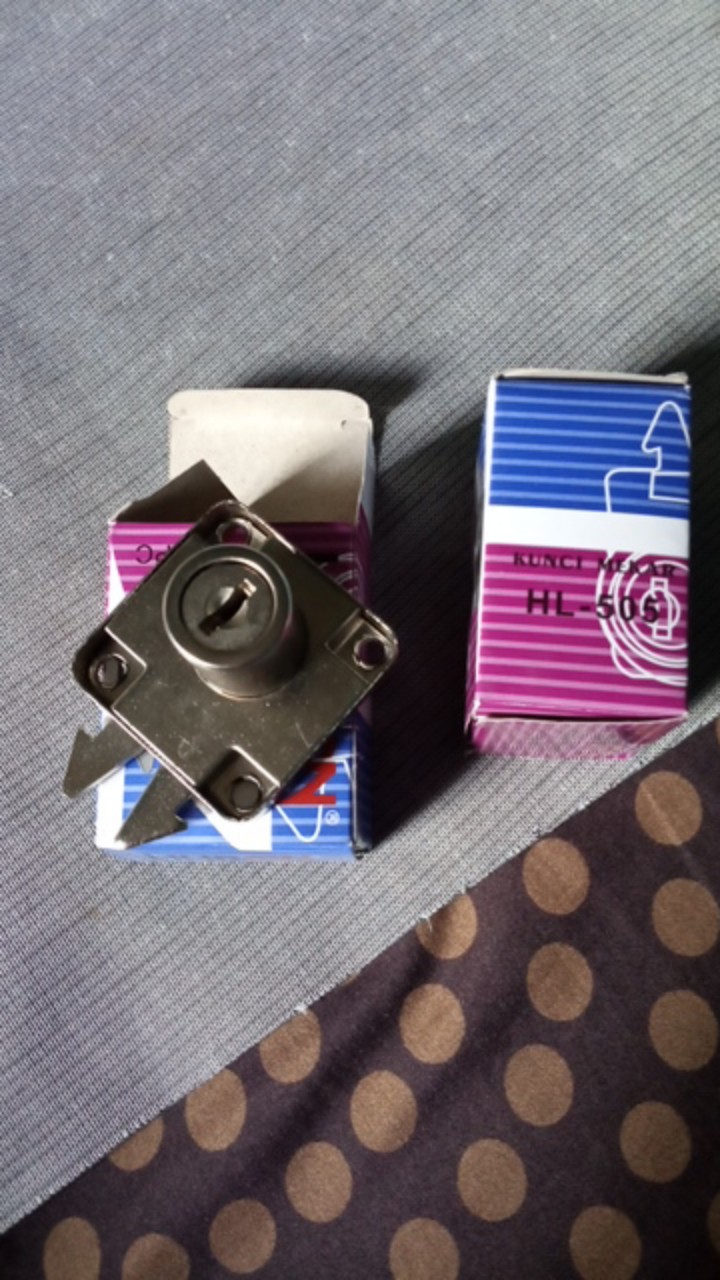 Kunci Laci Lemari Geser Sliding Mekar Huben Hl 505