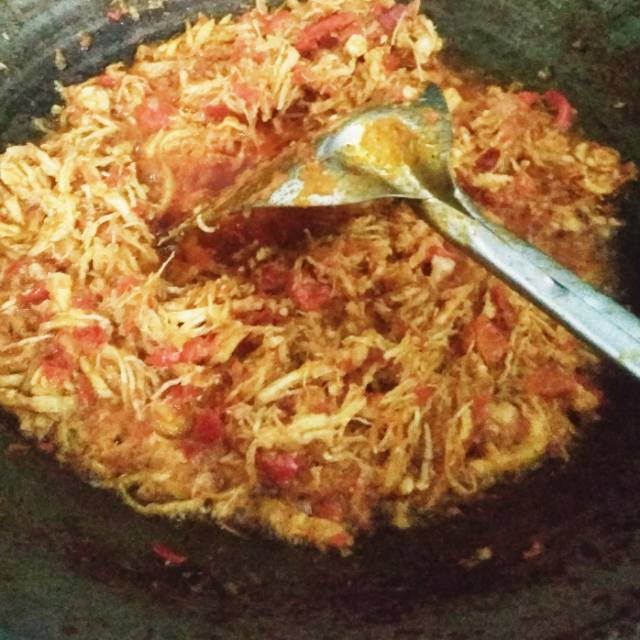 

Ayam suwir