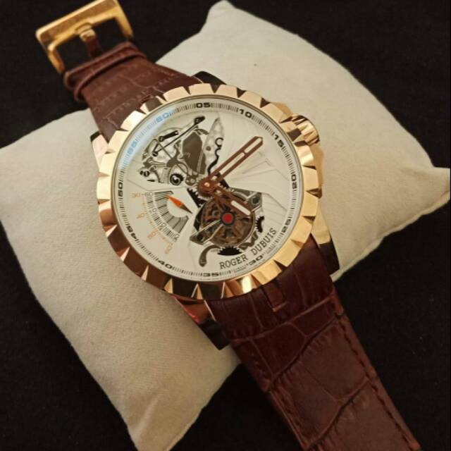 Jam Tangan Roger Dubuis