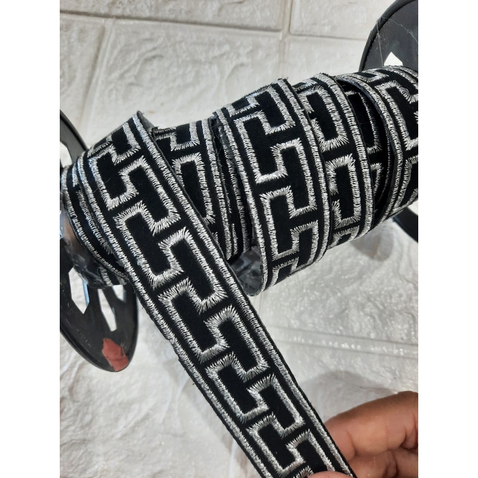 Renda Tepi/Renda Bordir/Renda Giper/Renda Emas