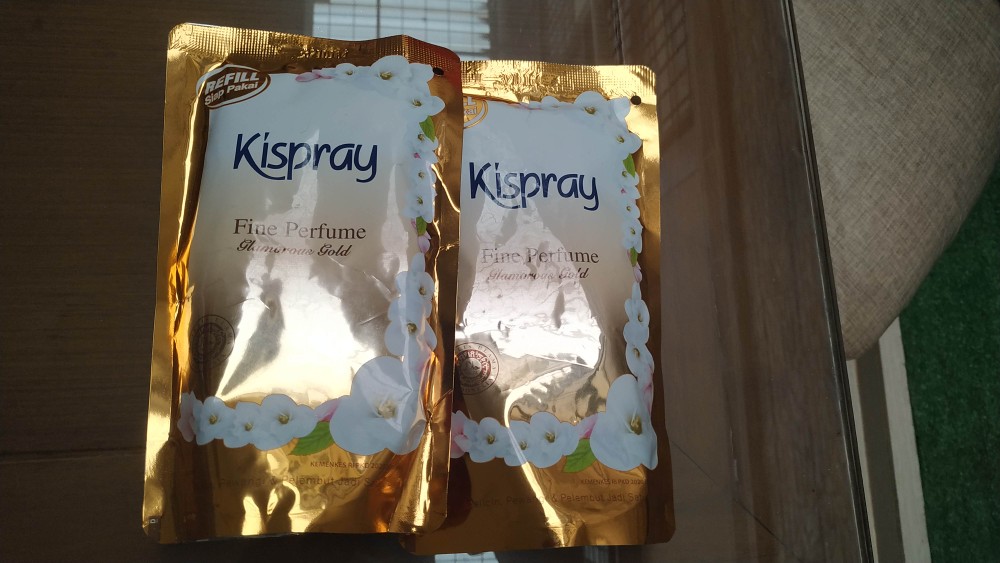 Promo Murah Kispray Pewangi Pelembut Pakaian All Variant 300 Ml