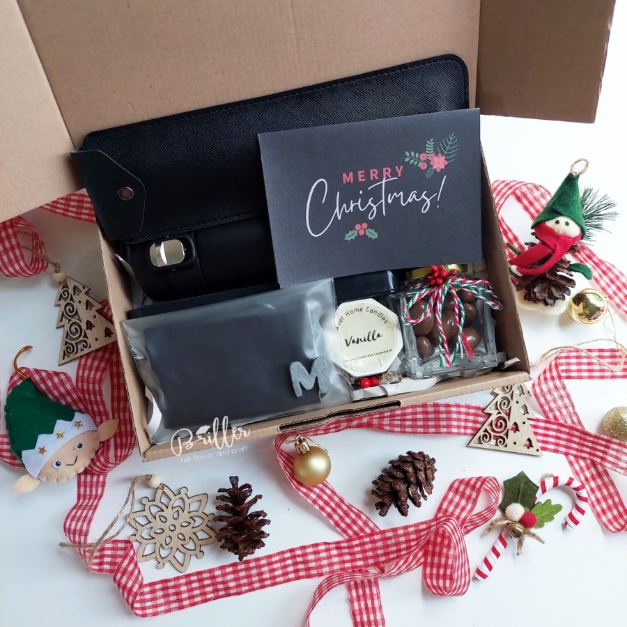 Hampers Natal/Christmas Gift/Kado Natal - New Normal Kit + Coklat