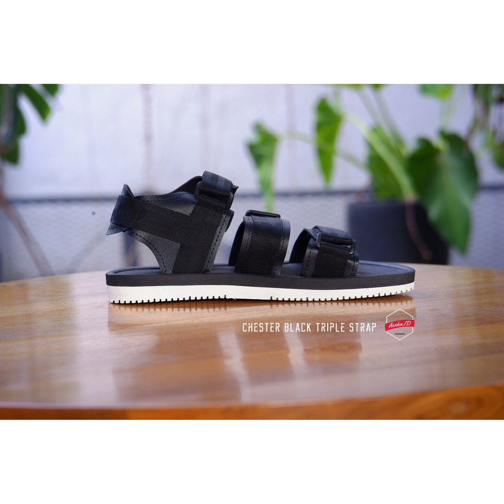 Sandal Pria Wanita Kasual Outdor | Sandal Santai Trendy Triple Strap Fleksibel | CHESTER BLACK