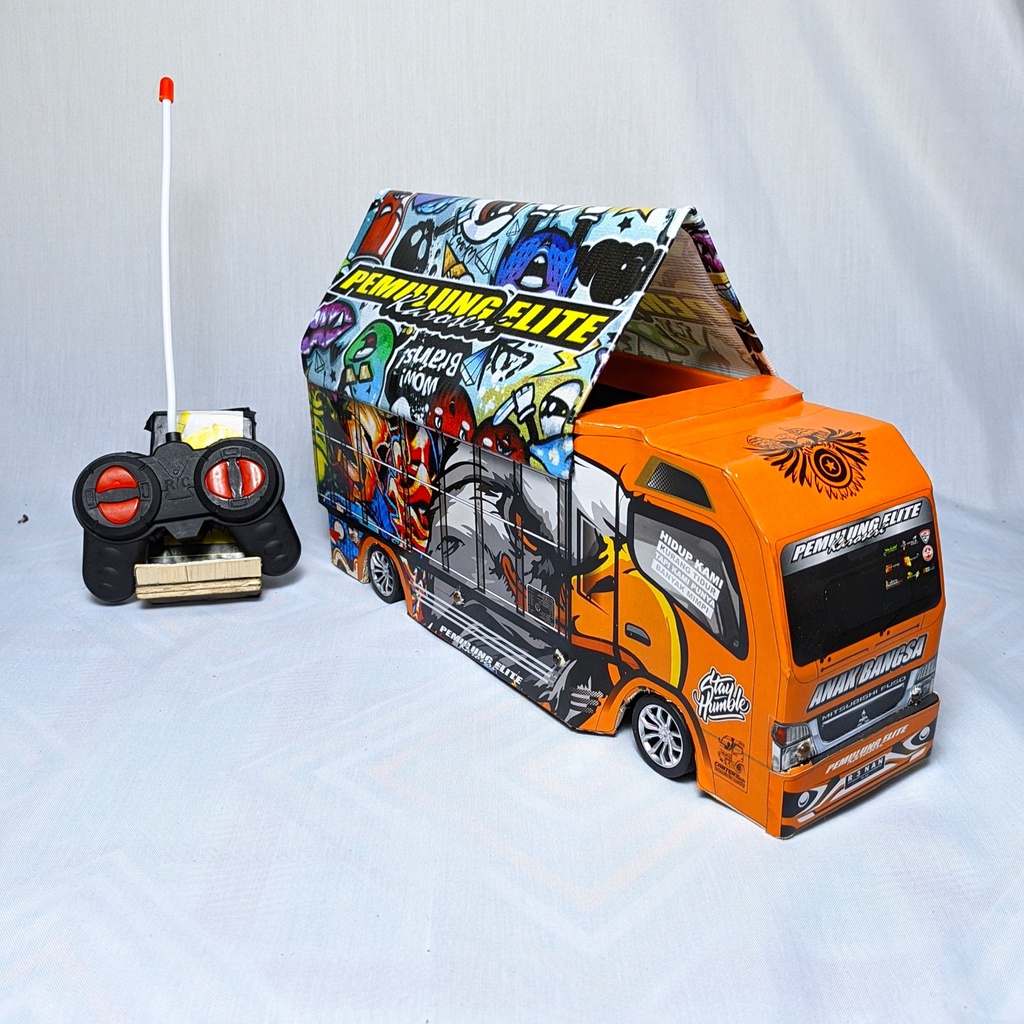 miniatur truk oleng remot control full lampu BEN10