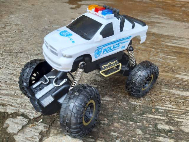 MOBIL REMOT KONTROL 4WD 2,4Ghz  KELUAR ASAP MAINAN RC REMOTE CONTROL LIMITED EDITION VERSI TERBARU