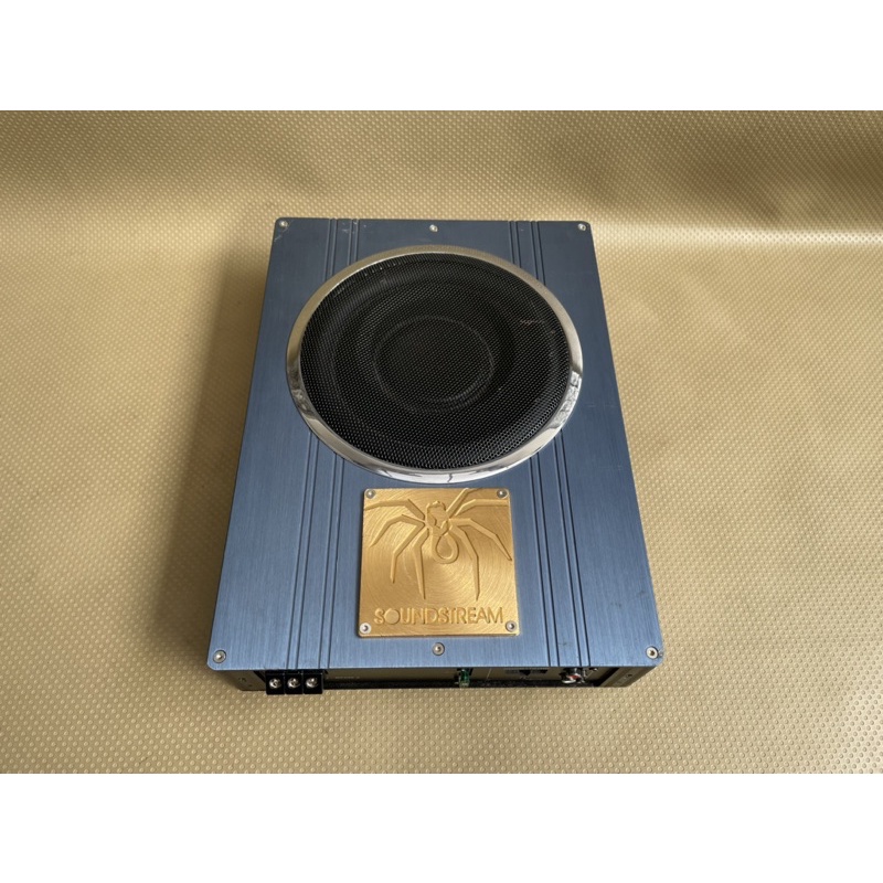 subwoofer aktif kolong jok soundstream