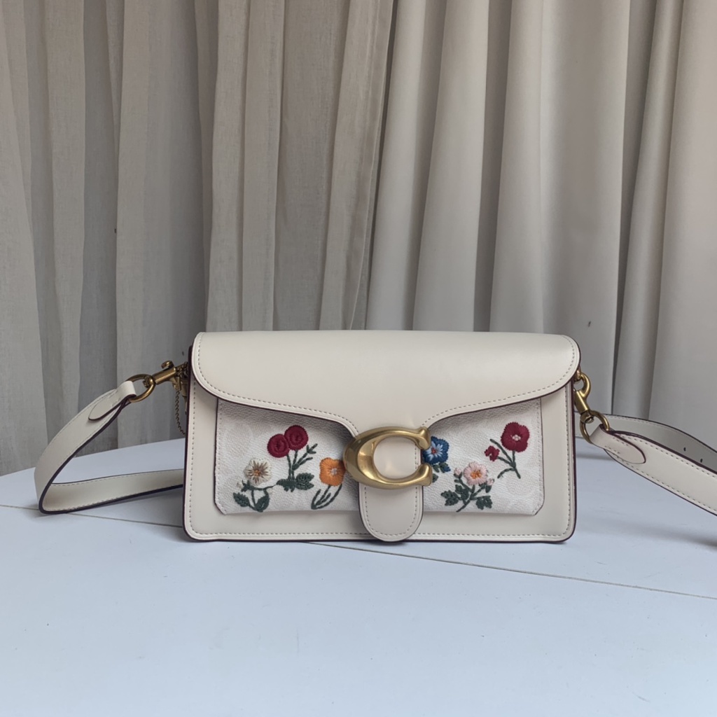 coach 627 calfskin embroidered vintage style shoulder bag