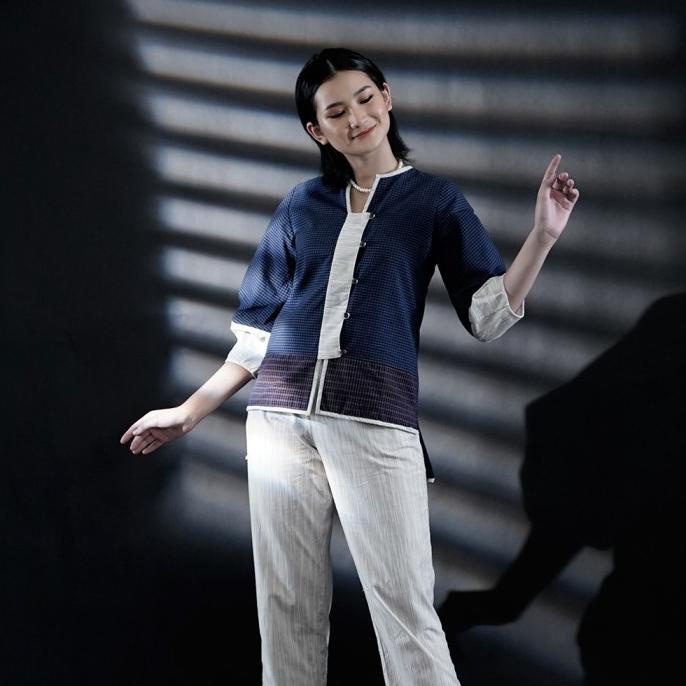 NONA RARA-Maduretna Lurik T1607,Baju kerja blouse batik wanita modern